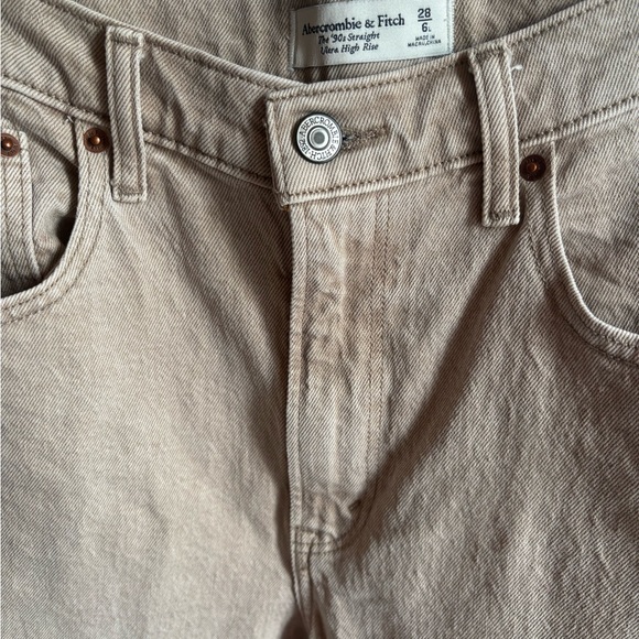 Abercrombie & Fitch Women’s Jeans 28 Beige The 90s Straight Ultra High Rise - Picture 3 of 7